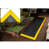 NoTrax® Diamond Flex-Lok Anti Fatigue Drainage Mat 1" Thick 2-1/2' x 6' Black/Yellow