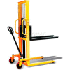 Hand Pump Operated Lift Truck 2200 Lb. Cap. - Single Faced Pallets & Skids Only