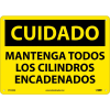 Spanish Aluminum Sign - Cuidado Mantenga Todos Los Cilindros Encadenados