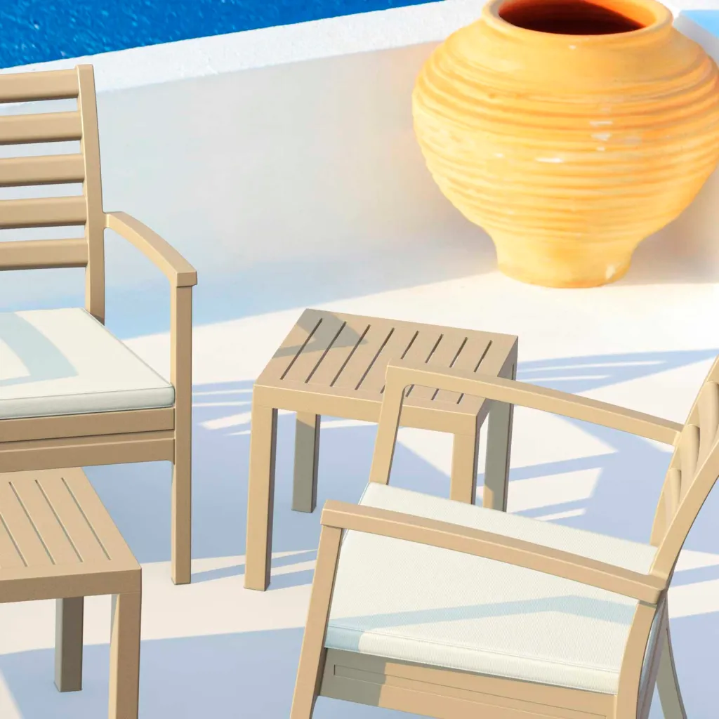 Outdoor furniture set with pool