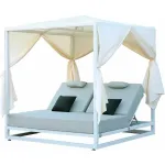 Outdoor Daybeds