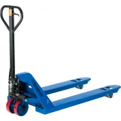 Global Industrial&#153; Premium Low-Profile Narrow Fork Manual Pallet Jack, 4500 lb Cap, 21x42 Forks