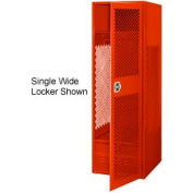 Global Industrial™ 3-Wide Welded Security Gear Locker W/Door & Foot Locker, 24"Wx18"Dx72"H, Red