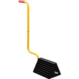 Global Industrial 988925 Global Industrial™ Molded Rubber Wheel Chock With Handle image.