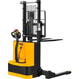 Global Industrial™ Fully Powered Straddle Stacker Lift Truck 65"" Lift 2650 Lb. Cap.