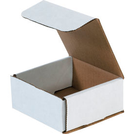 Global Industrial B40201 Global Industrial™ Corrugated Mailers, 4-3/8"L x 4-3/8"W x 2"H, White image.
