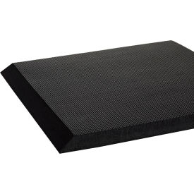 Crown Matting Technologies Para-Mount Nitrile Rubber Mat 5/8" Thick 3W x 5L Black 