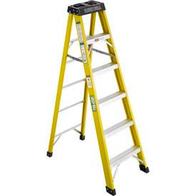 Green Bull® Fiberglass Stepladders