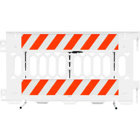 Plasticade Products 2008-W-HIPR Plasticade Pathcade Barrier System w/ HIP Sheeting, 1 Side 72"x 3"x 38", White image.