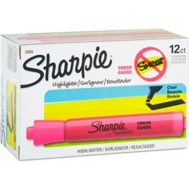Sanford 25009 Sharpie® Accent Tank Highlighter, Smear Guard, Chisel Tip, Fluorescent Pink Ink image.
