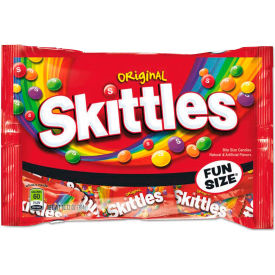 United Stationers Supply WMW24581 Skittles® Chewy Candy, Original Skittle Flavor, 10.72 oz. Bag image.