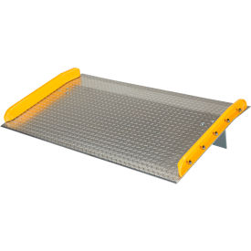 Vestil Aluminum Dock Board Steel Curb 60"W x 36"L 10000 lb. Capacity 