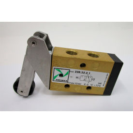 JET Equipment COS18-139 JET® Limit Switch, COS18-139 image.