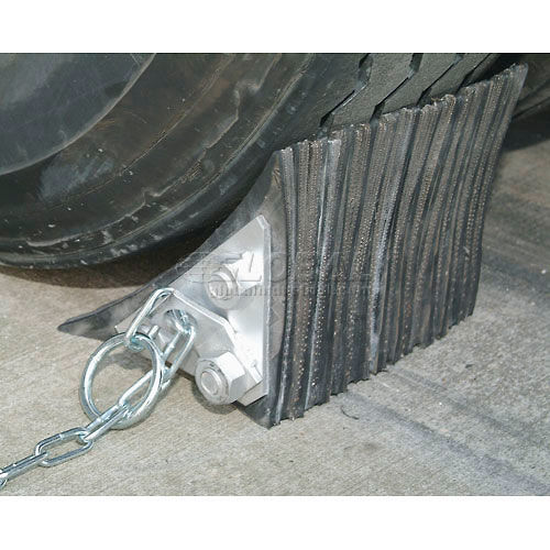 General Purpose Steel Style: Single with Rope or Chain Wheel Chock