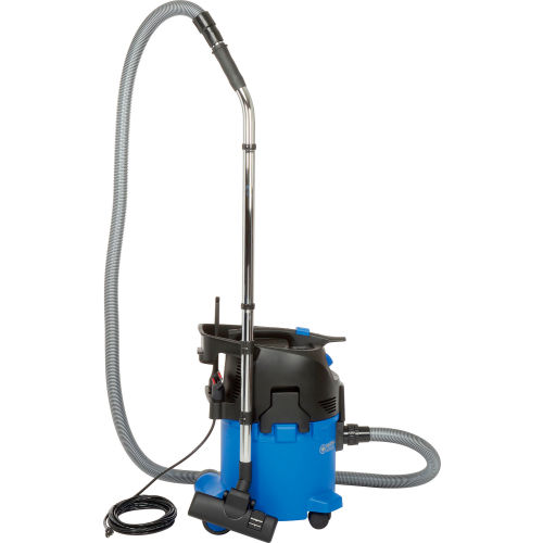 Nilfisk Attix 30 8-Gallon Wet-Dry Vacuum (302004229)
