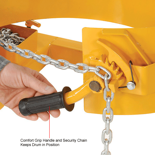 Global Industrial™ Forklift Tilting Drum Dumper 800 Lb. Capacity