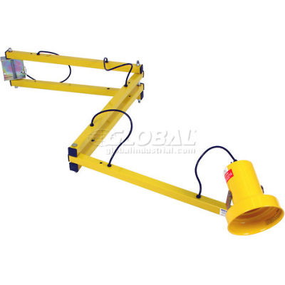 Triple Arm Dock Light with 90" L Reach