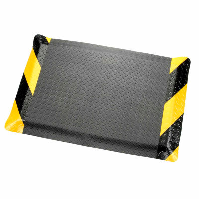 Apache Mills Diamond Deluxe Soft Foot Mat 9/16" Thick 3' x Up to 75' Black/Chevron