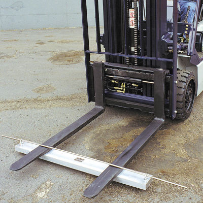 Master Magnetics Hang Type Magnetic Sweeper- 48"W - MRS48