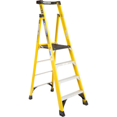 Werner 4' Type 1AA Fiberglass Podium Ladder - PD7304