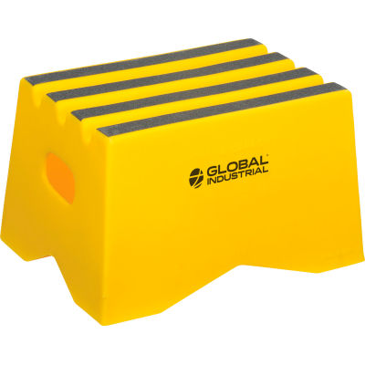 Global Industrial™ 1 Step Plastic Step Stand - 19-1/2"W x 13-1/2"D x 12"H, Yellow