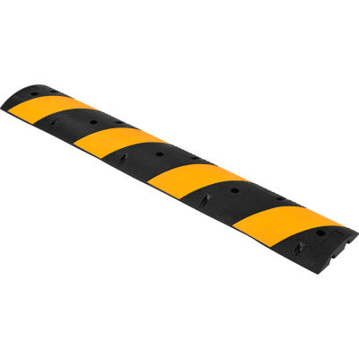 Global Industrial Portable Rubber Speed Bump, 72"L, Black w/ Yellow Stripes