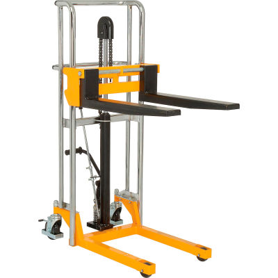 Global Industrial Manual Lift Stacker, 47" Lift, 880 Lb. Capacity