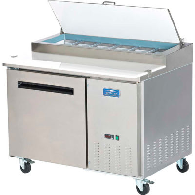Arctic Air APP48R - Pizza Prep Table, 1 Door, White, 12 Cu. Ft., 47-1/2"W x 32-1/4"D x 41"H