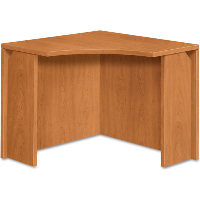 HON® Curved Corner Workstation - 36"W x 36"D x 29-1/2"H - Harvest - 10500 Series