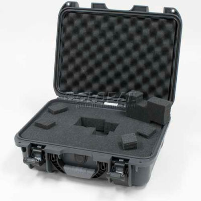 Nanuk 920 Case w/Foam, 16-11/16"L x 13-3/8"W x 6-13/16"H, Graphite