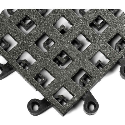 Wearwell® ErgoDeck® Heavy Duty Open Grid w/Gritshield 7/8" Thick 1.5' x1.5' Black