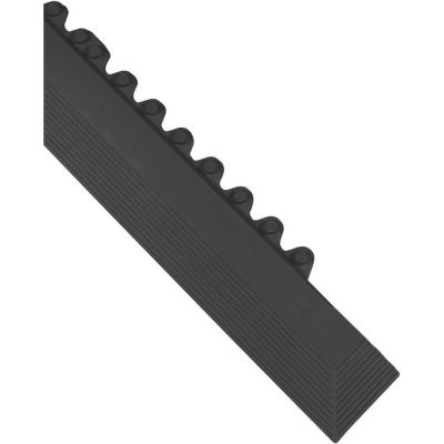 Wearwell® 24/Seven® GR Male Edge 5/8" Thick 3.25' Black