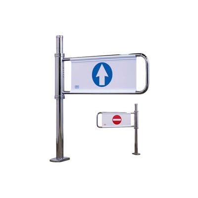 Self Closing Swing Gate w/ Right Handed Exit - Satin Chrome