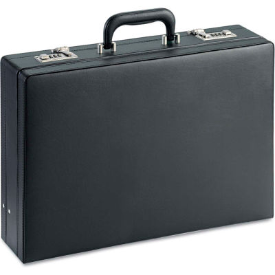 SOLO® Classic Attache 16", 17 1/2 x 4 x 12 1/2, Black