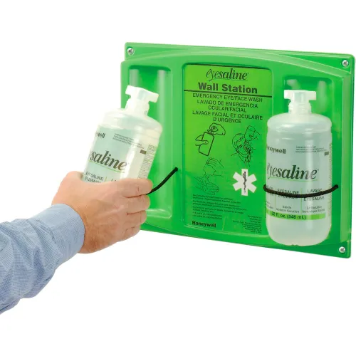 Emergency Eyewash Station w/ One 32 oz Eyesaline Solution Bottle