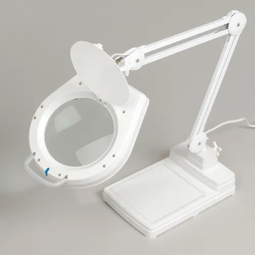 White Magnifying Glass magnifier lamp
