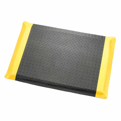 Apache Mills Diamond Deluxe Soft Foot™ Mat 9/16 Thick 3' x Up to 75'  Black/Yellow Border