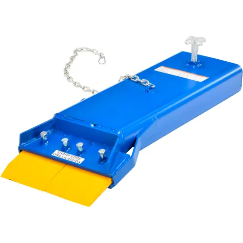 FMP 133-1105 Plastic Scraper