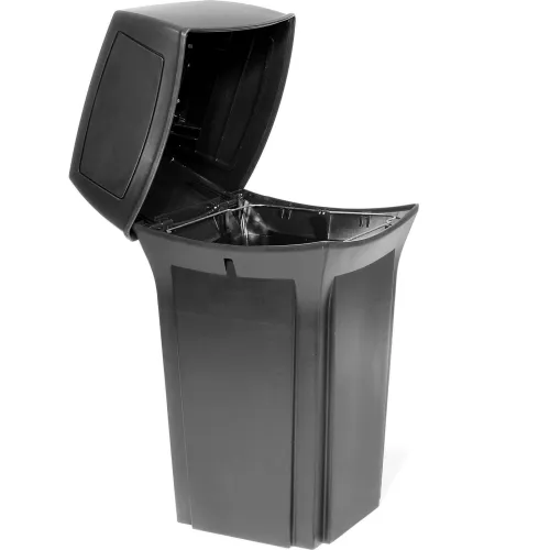 Commercial trash can Rubbermaid Ranger plastic, black