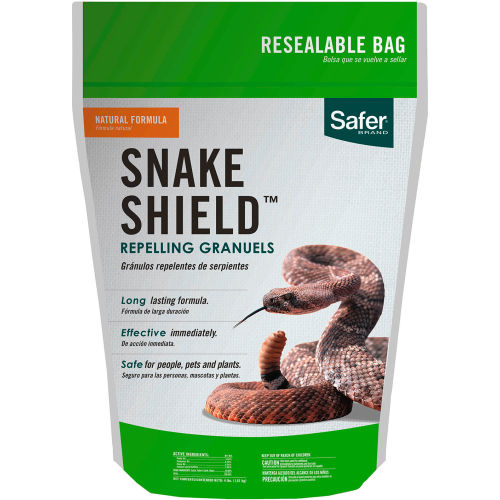 is snake away safe around dogs