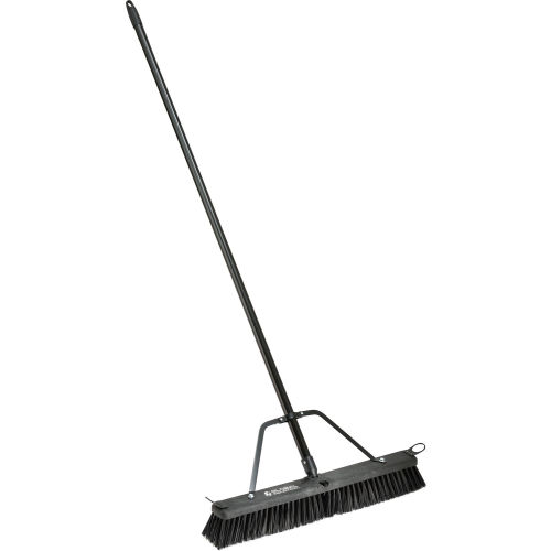 Global Industrial™ 24in Push Broom w/ Plastic Block & Steel Handle - Rough Sweep