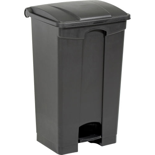 Safco® Plastic Step-On Receptacle- 23 Gallon Black - 9923BL