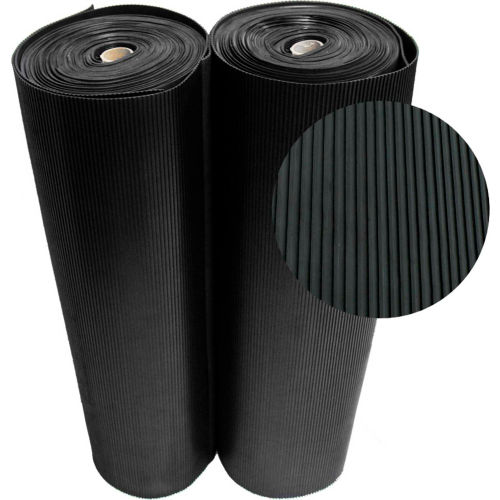 Rubber-Cal Ramp-Cleat Non-Slip Outdoor Rubber Mat 1/8" Thick 3' x 4' Black