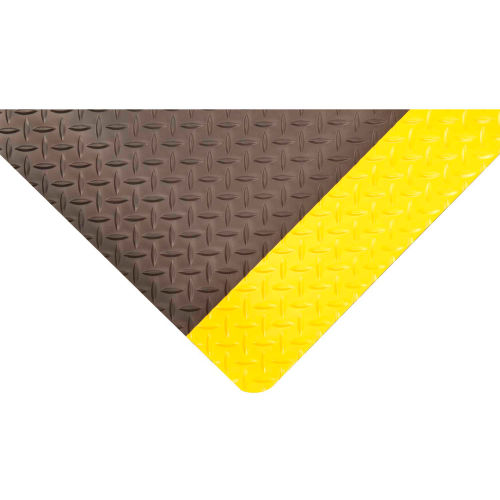 NoTrax&#174; Dura Trax&#174; Welding Mat 9/16&quot; Thick 3' x Up to 75' Black/Yellow Border