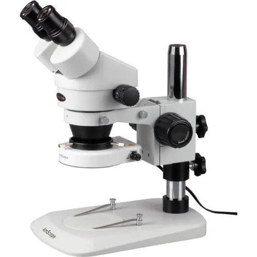 AmScope 7X-90X Simul-Focal Stereo Zoom Microscope on Boom Stand with Fiber Light and 5MP USB3 Camera AmScope 7X-90X Simul-Focal Trinocular Stereo Zoom Microscope + 1.3MP Camera
