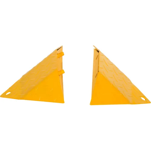 Vestil™ Traffic Spiked Speed Bump End Caps, 151/4"L x 105/8"W x 2"H